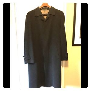 Joseph Abboud cashmere/wool coat—made in Italy